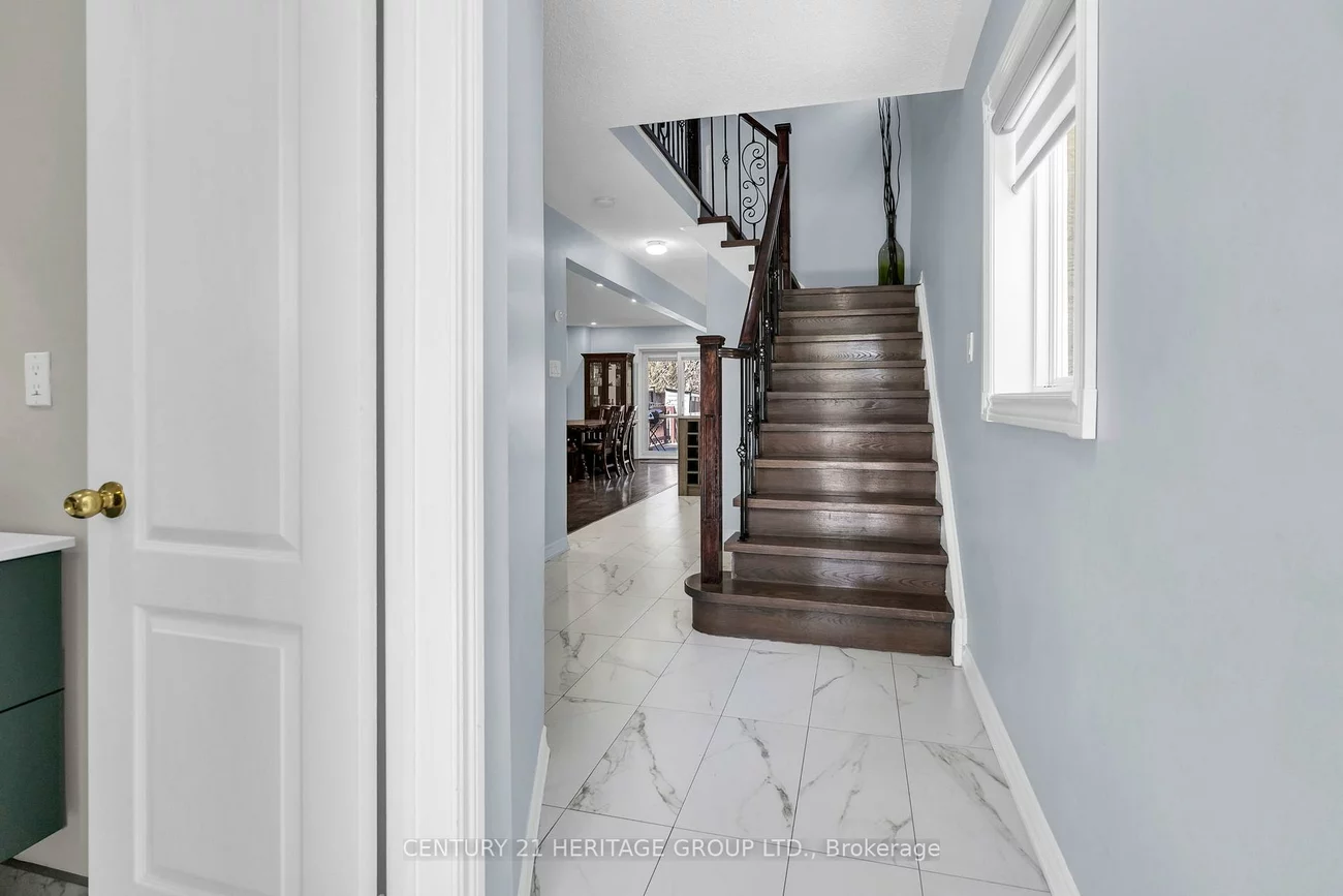 68, Silverdart, Oak Ridges, Richmond Hill