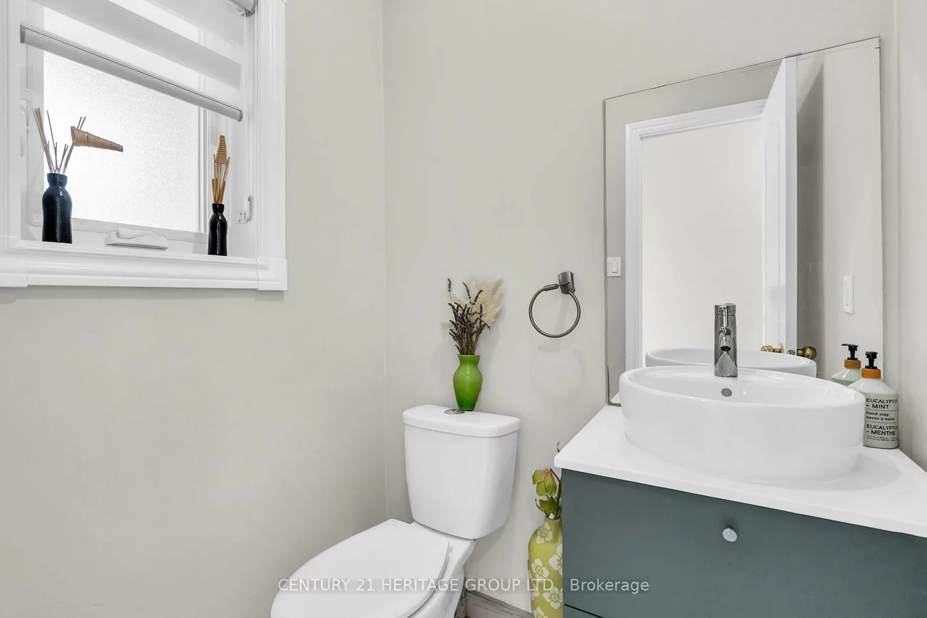 68, Silverdart, Oak Ridges, Richmond Hill