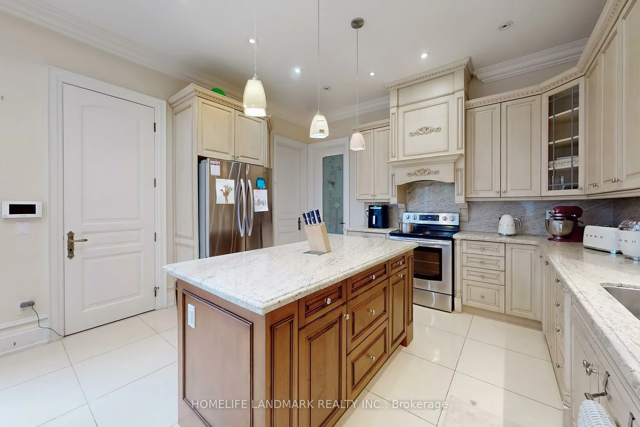 5, Long Hill, Jefferson, Richmond Hill