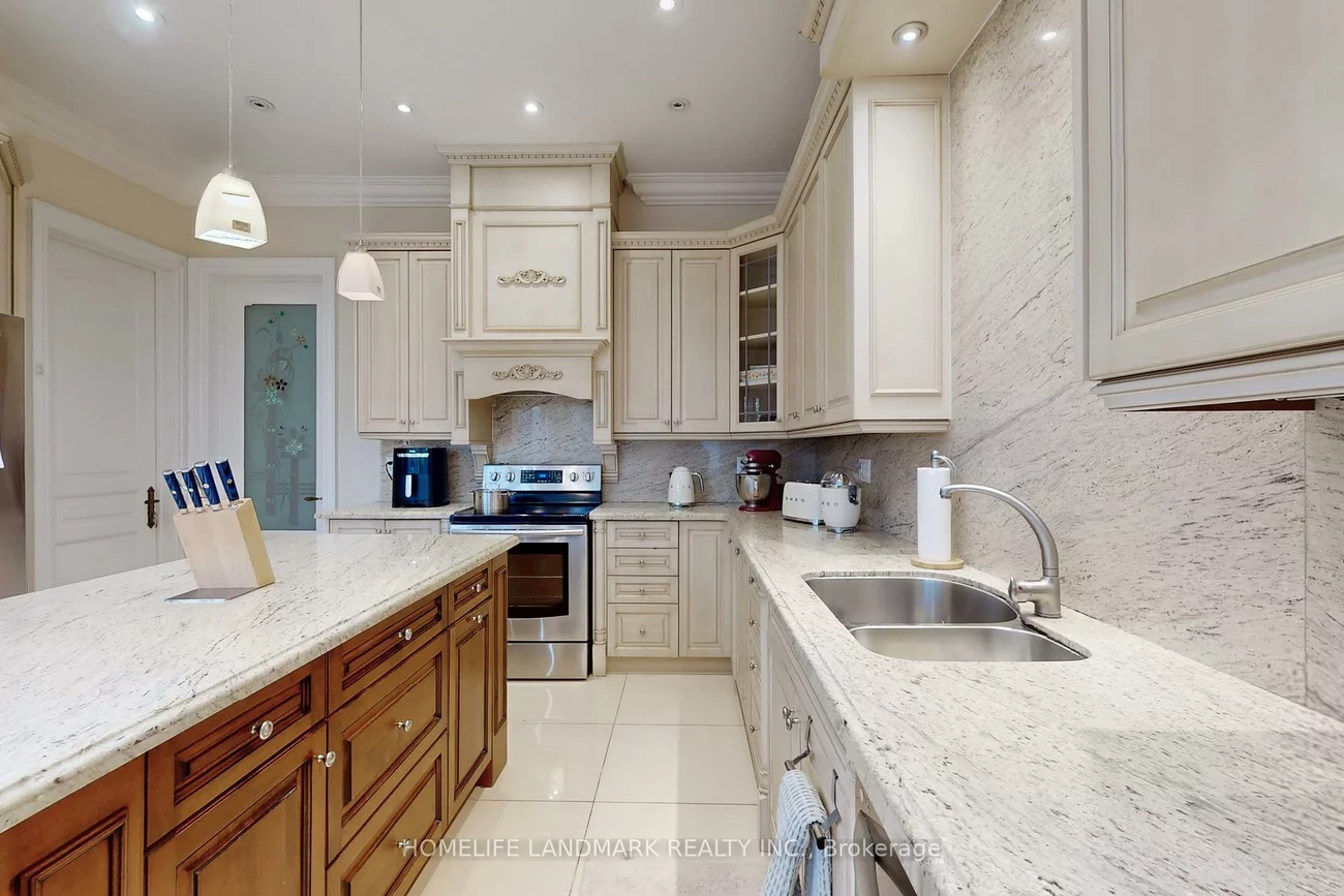 5, Long Hill, Jefferson, Richmond Hill