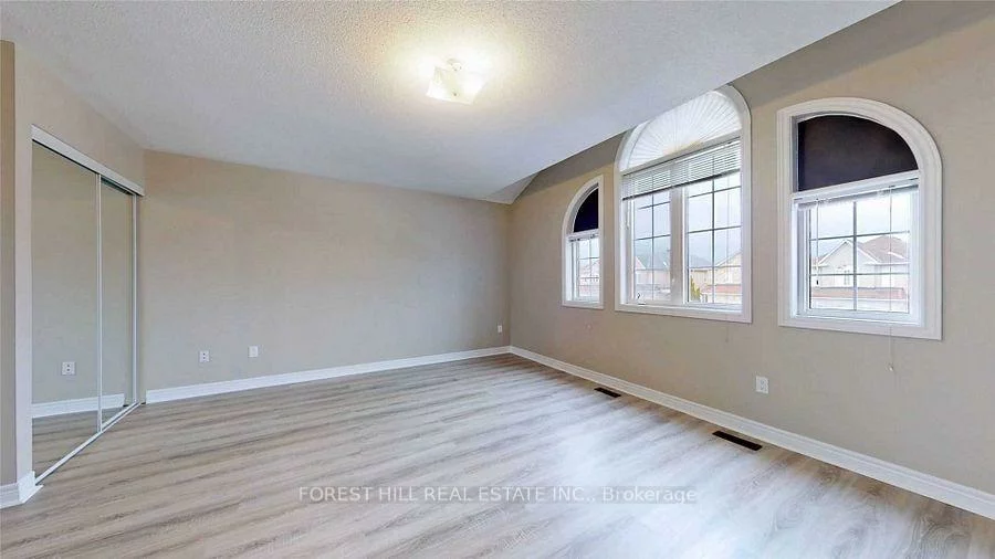 64, melbourne, Rouge Woods, Richmond Hill