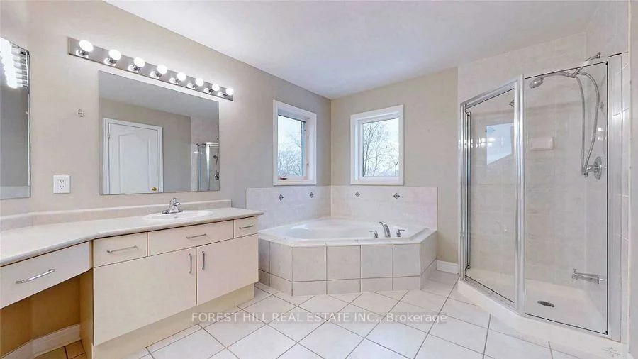 64, melbourne, Rouge Woods, Richmond Hill