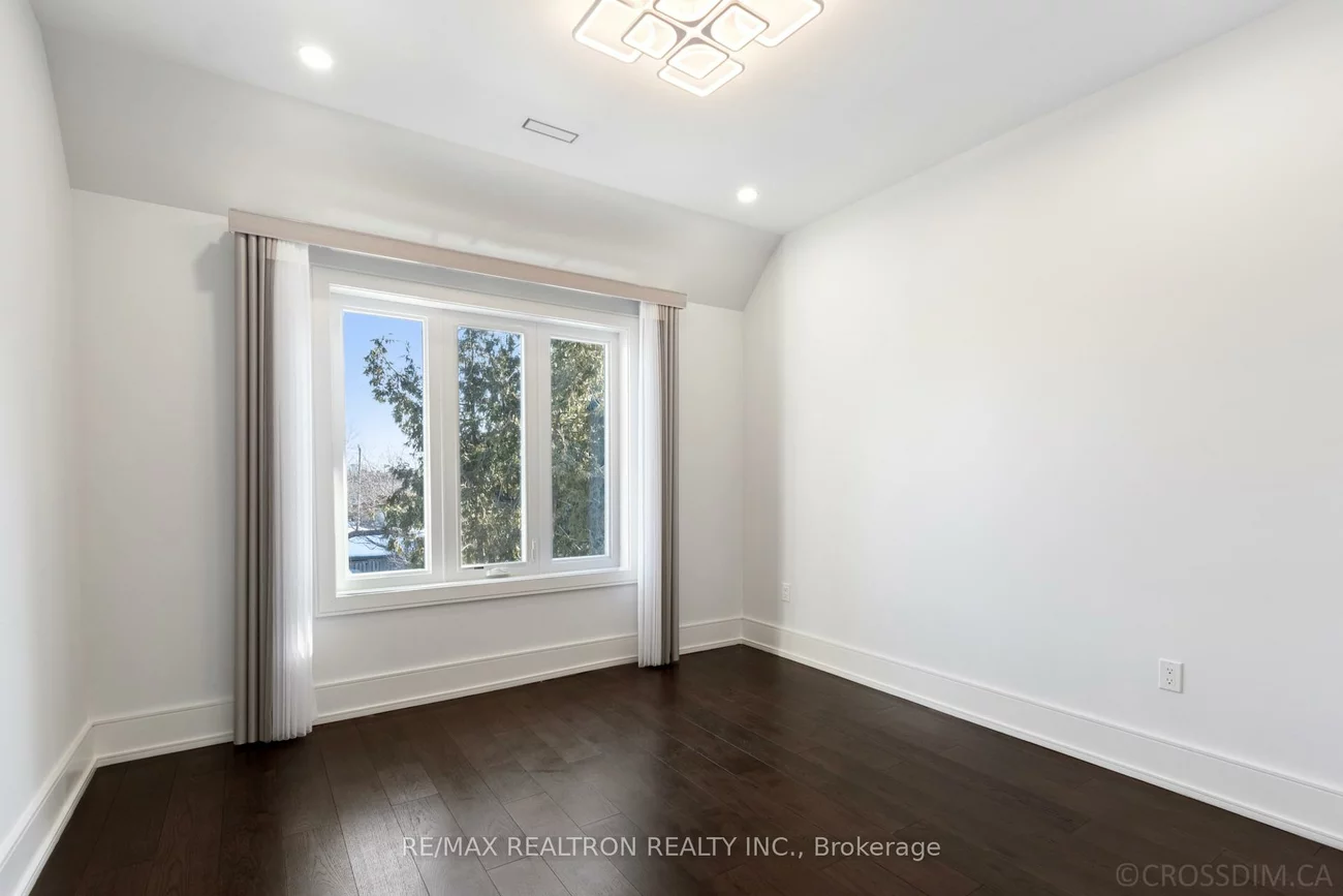 256, Lennox, Harding, Richmond Hill