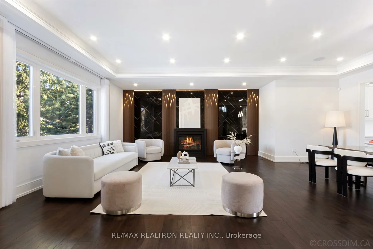 256, Lennox, Harding, Richmond Hill
