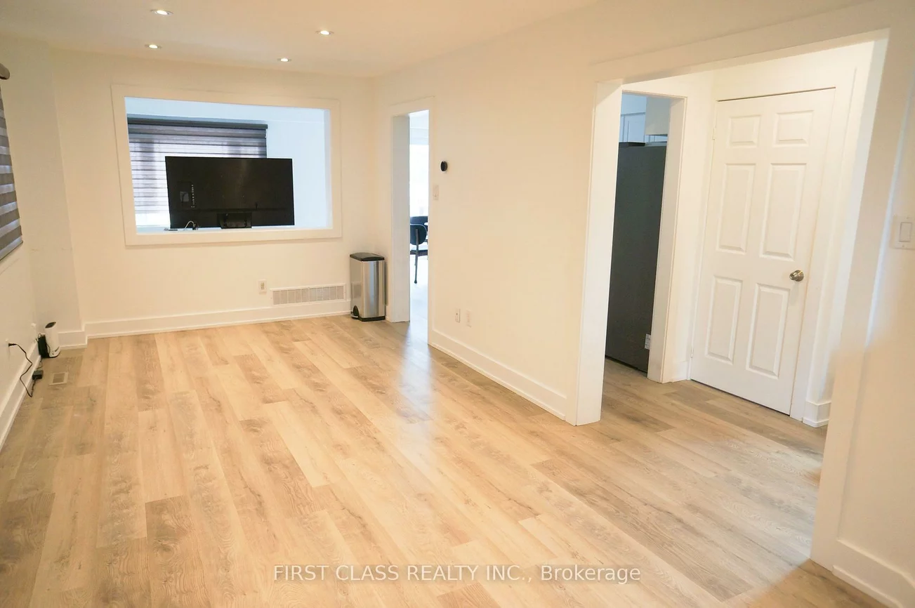 31, Elmpark, Devonsleigh, Richmond Hill