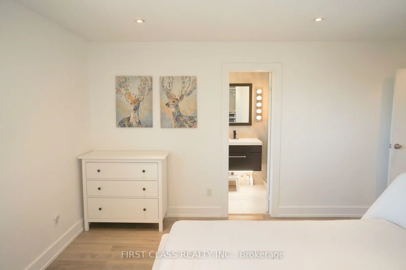 31, Elmpark, Devonsleigh, Richmond Hill