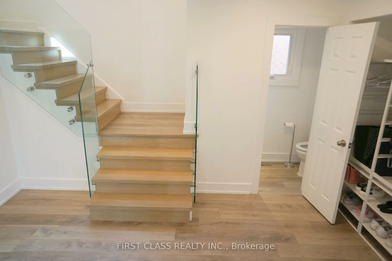 31, Elmpark, Devonsleigh, Richmond Hill