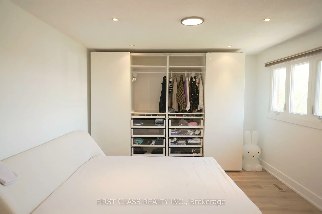 31, Elmpark, Devonsleigh, Richmond Hill