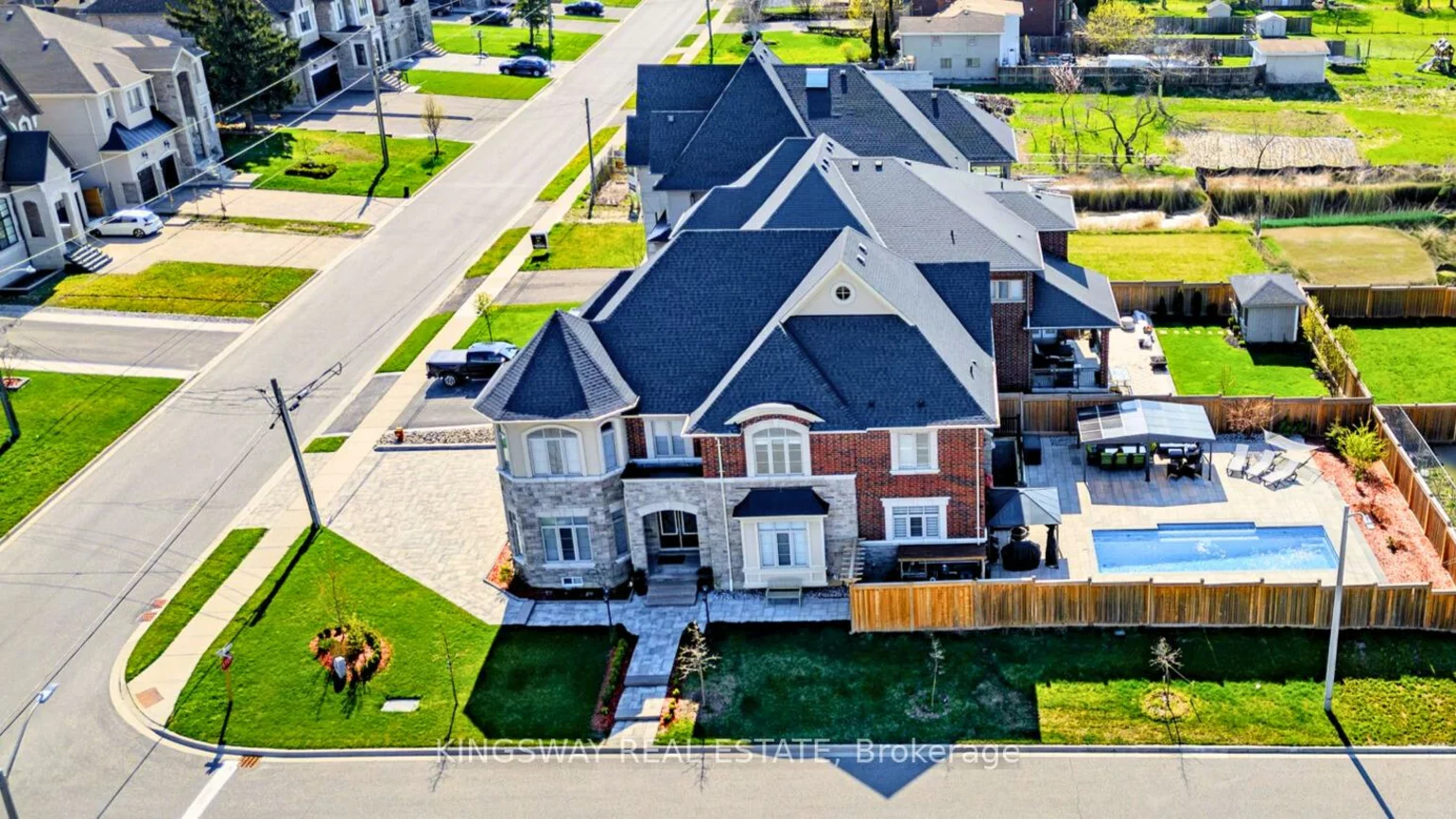 70, Bond, Oak Ridges, Richmond Hill