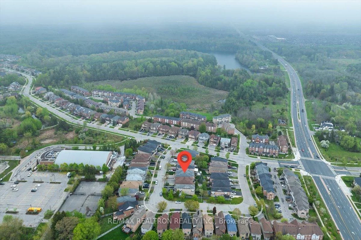 63, Carousel, Oak Ridges Lake Wilcox, Richmond Hill
