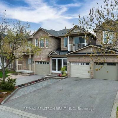 63, Carousel, Oak Ridges Lake Wilcox, Richmond Hill