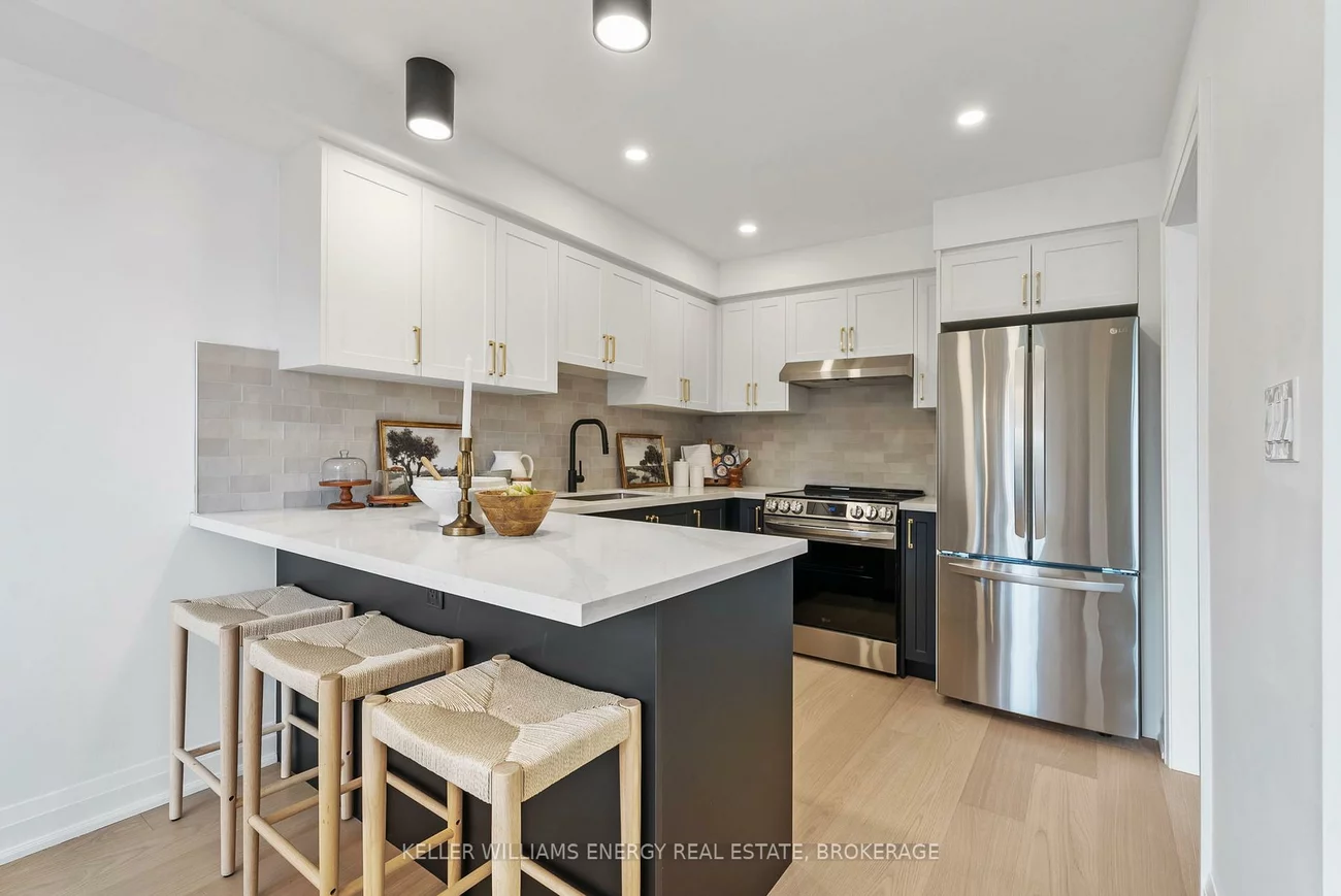 17, Cape Breton, Oak Ridges Lake Wilcox, Richmond Hill
