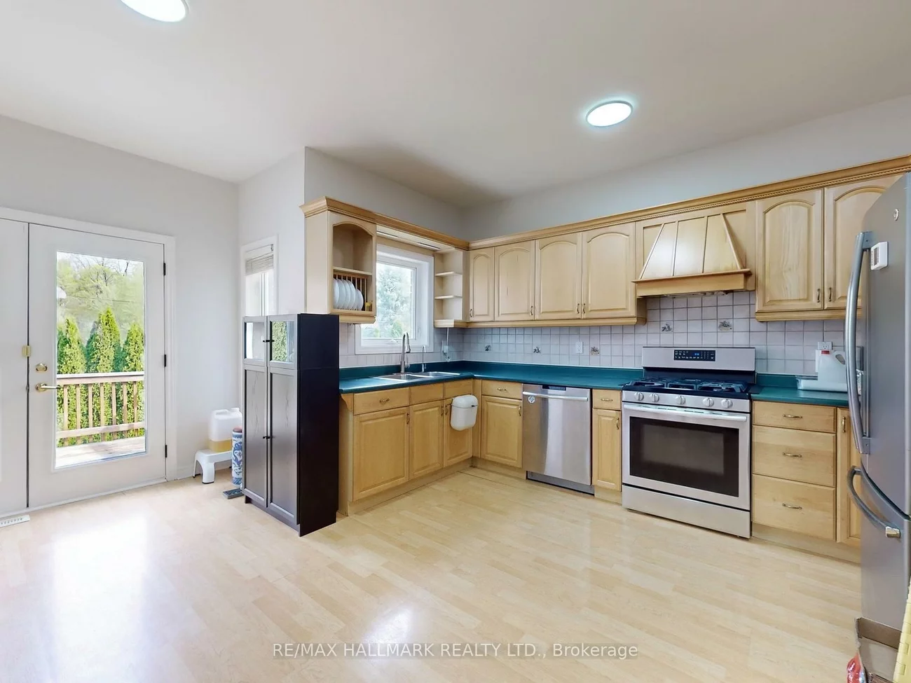 2, Snively, Oak Ridges Lake Wilcox, Richmond Hill