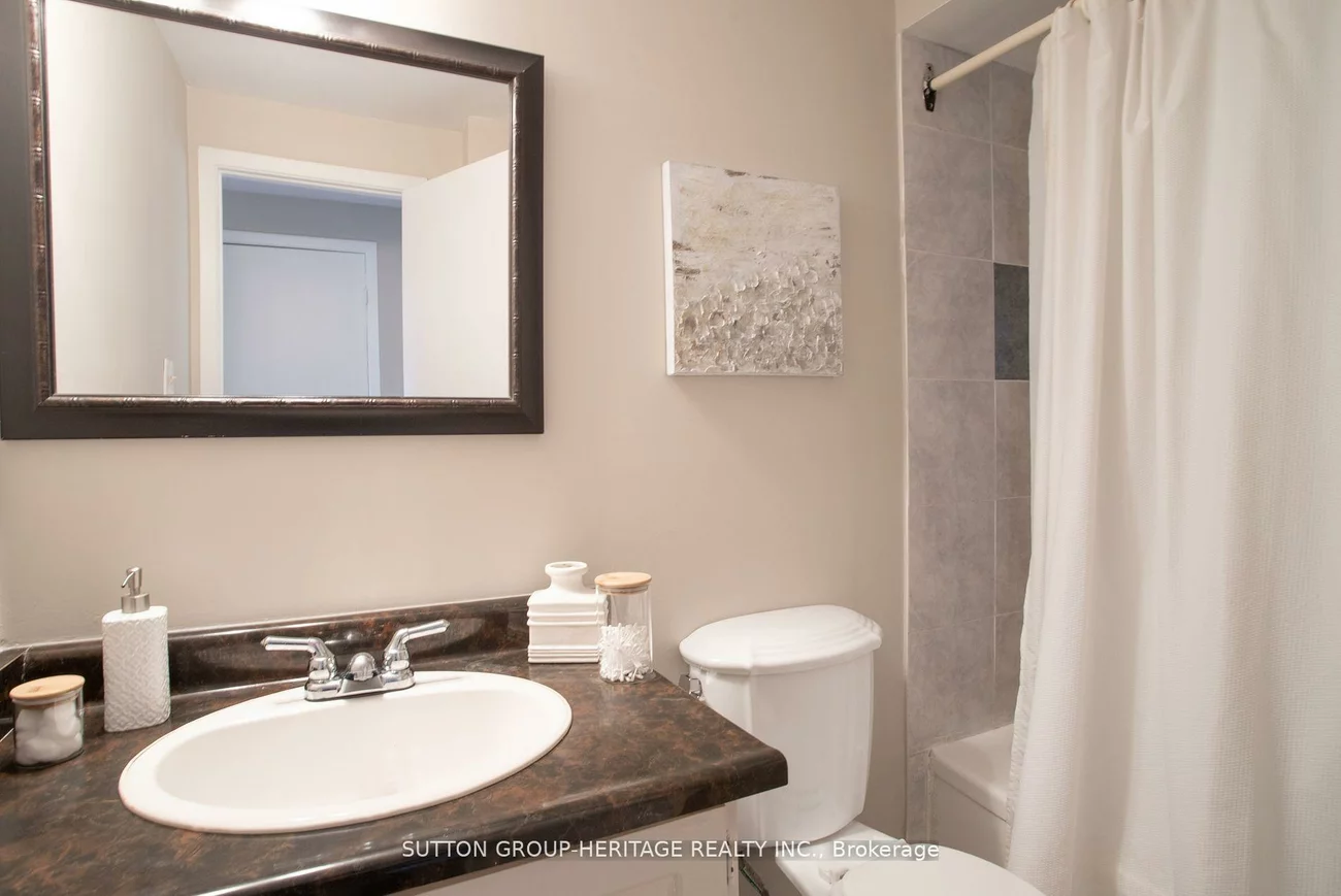 26, Greenbelt, North Richvale, Richmond Hill