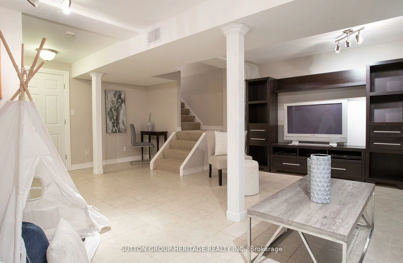 26, Greenbelt, North Richvale, Richmond Hill