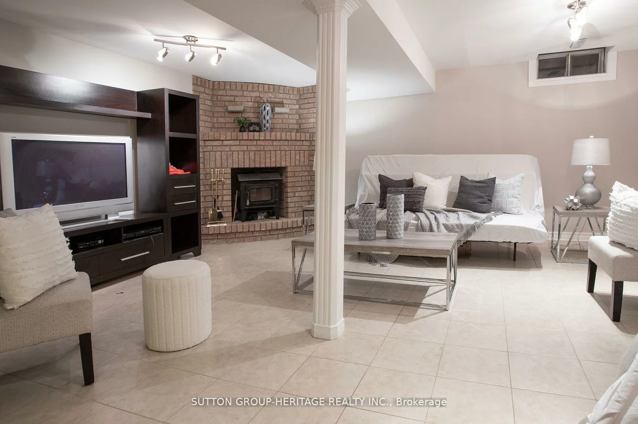 26, Greenbelt, North Richvale, Richmond Hill