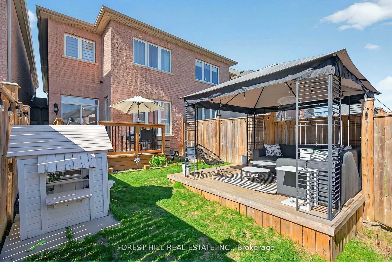 7, London Pride, Jefferson, Richmond Hill