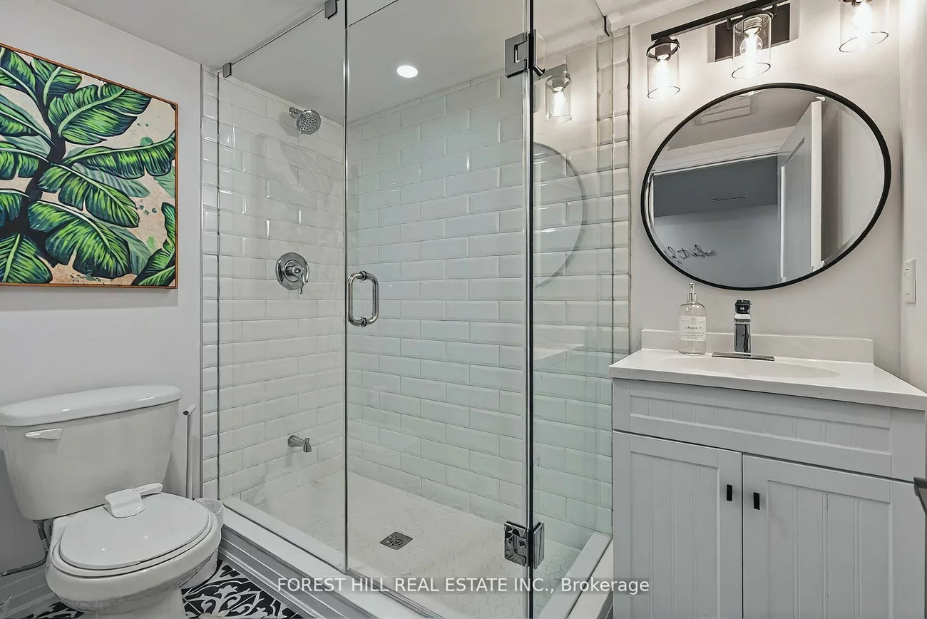 7, London Pride, Jefferson, Richmond Hill