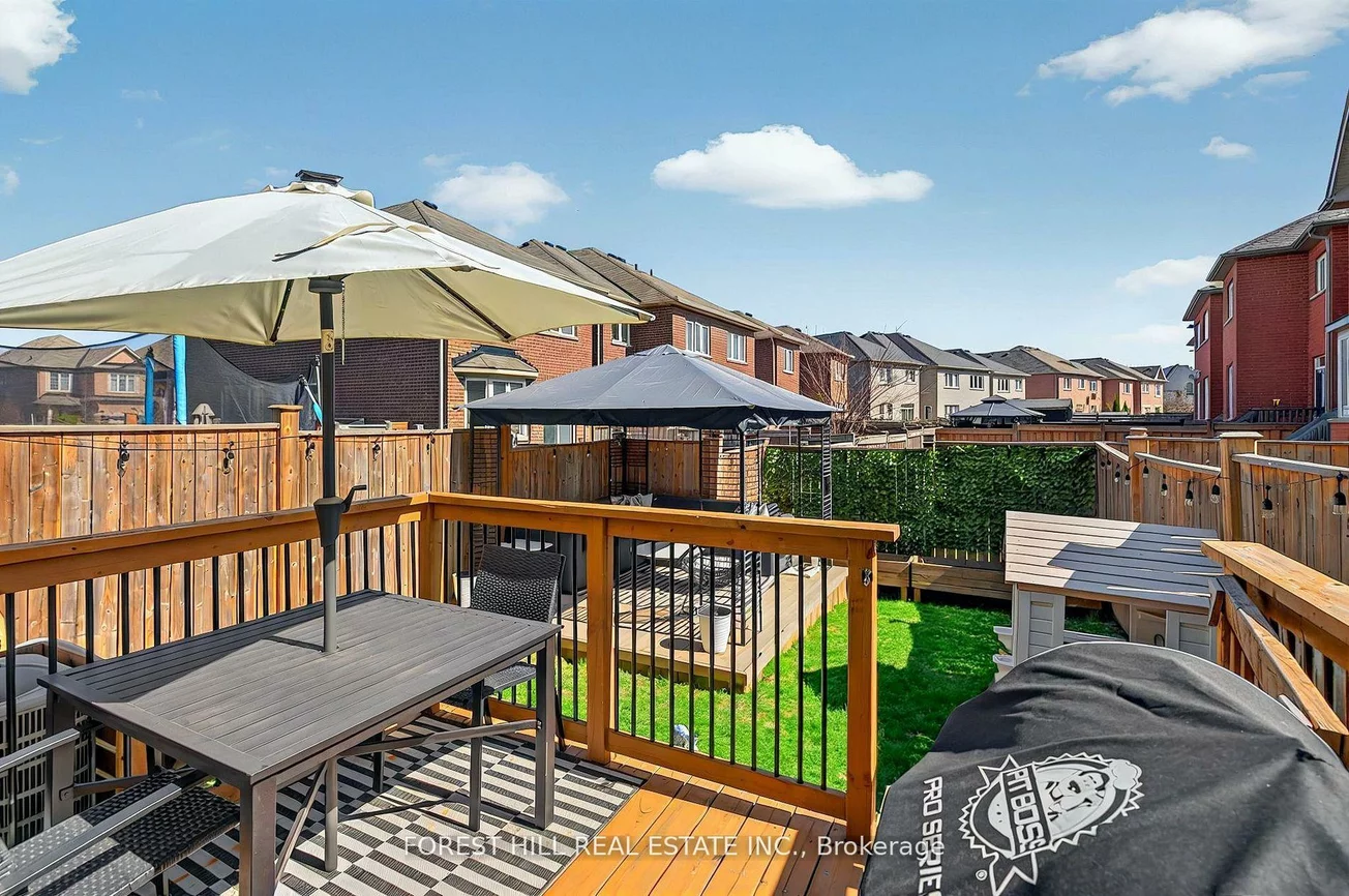 7, London Pride, Jefferson, Richmond Hill