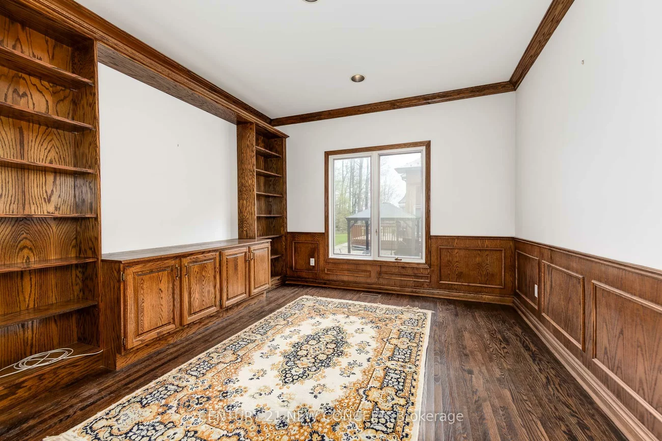 12, Chaplin, Bayview Hill, Richmond Hill