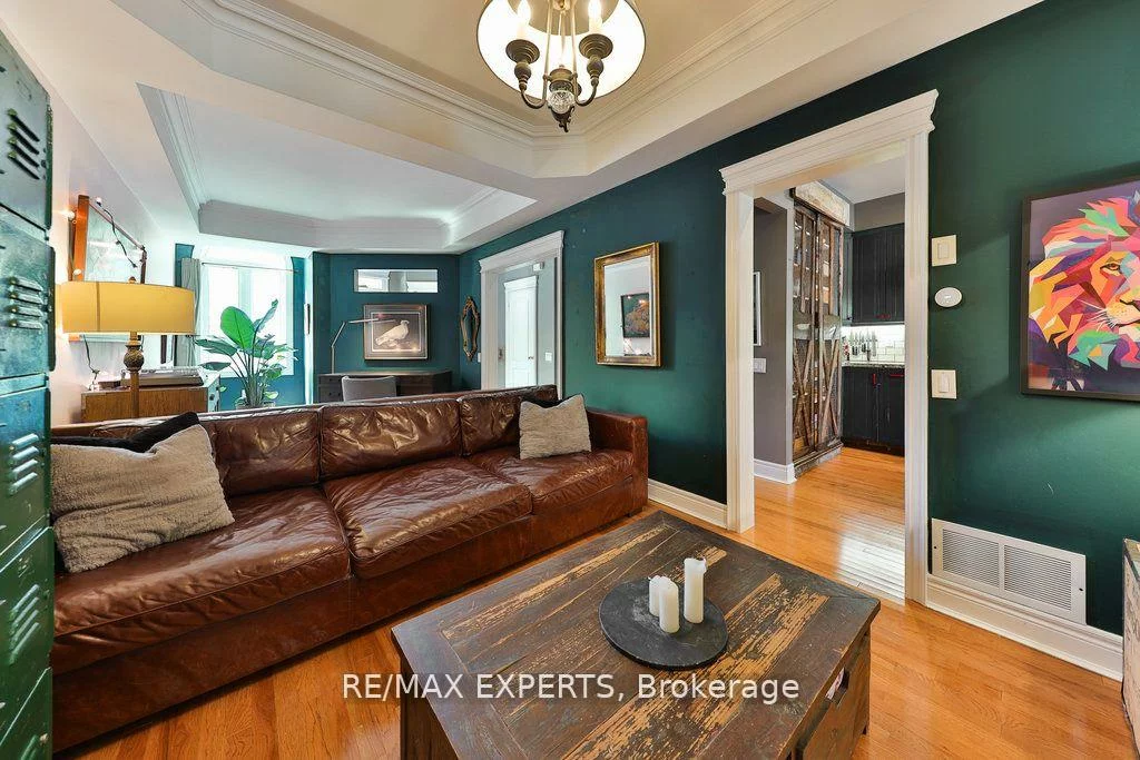 119, Westbury, Westbrook, Richmond Hill