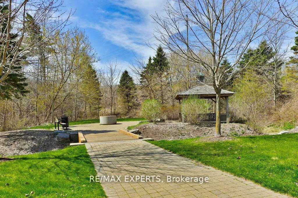 119, Westbury, Westbrook, Richmond Hill