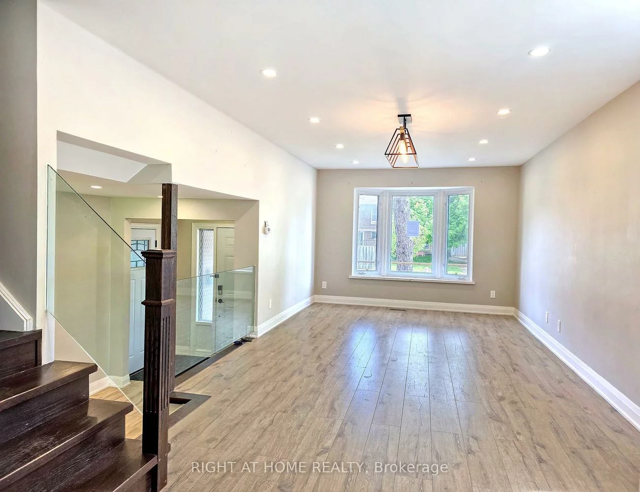 164, Springhead, North Richvale, Richmond Hill