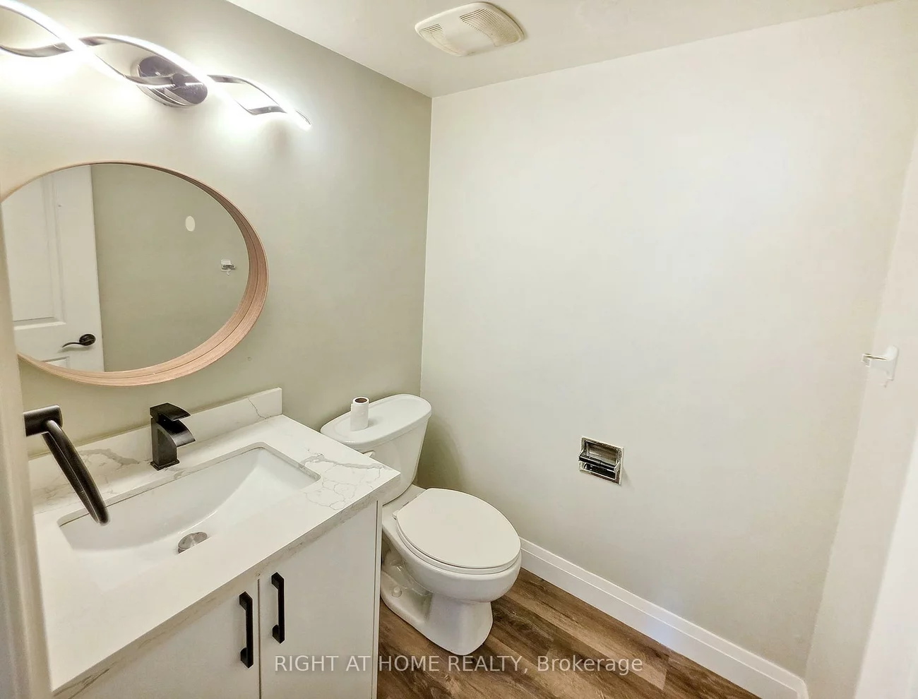 164, Springhead, North Richvale, Richmond Hill