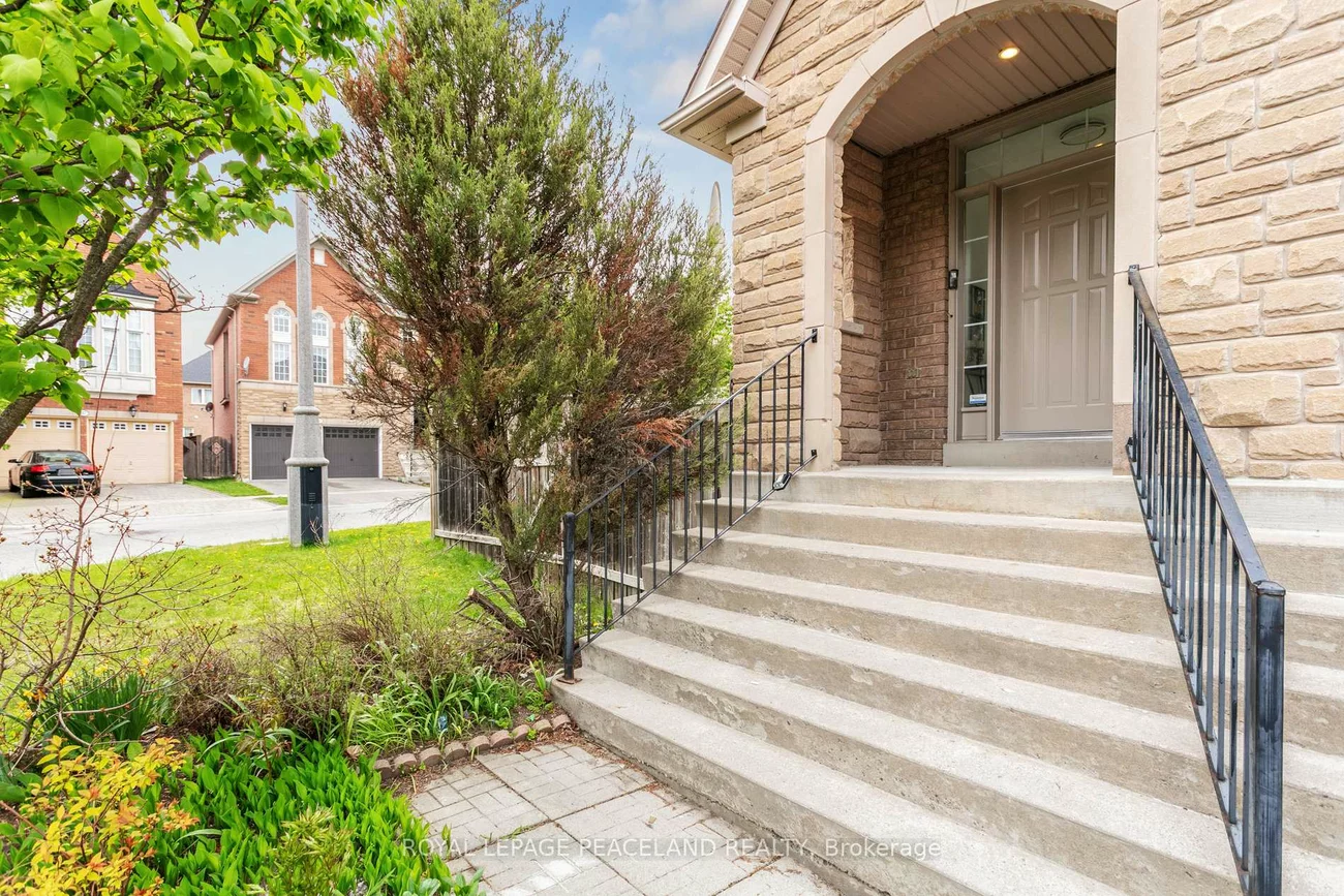 30, Carnoustie, Jefferson, Richmond Hill
