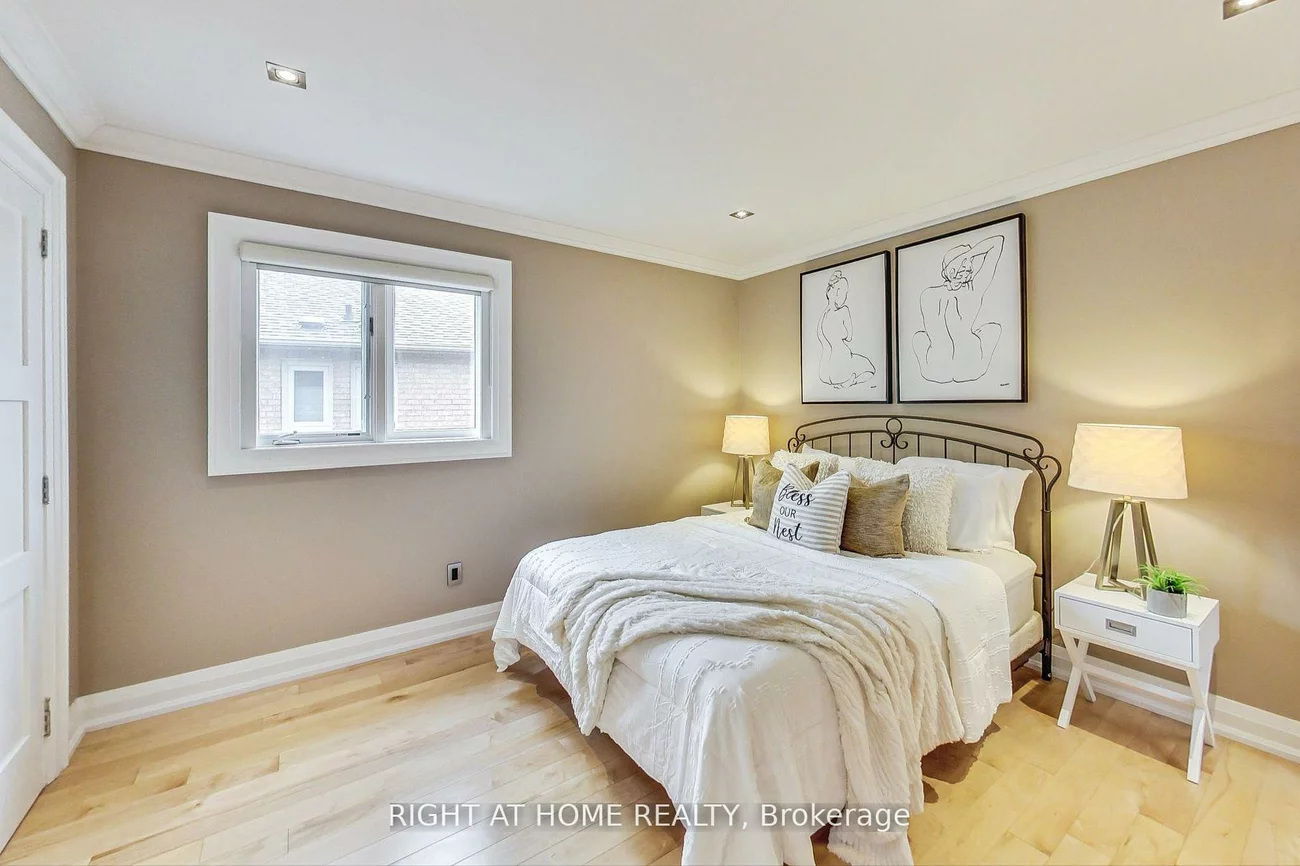 19, Cantex, Devonsleigh, Richmond Hill