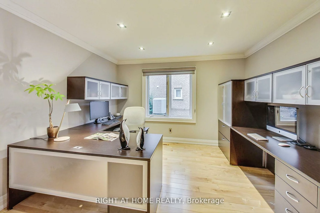 19, Cantex, Devonsleigh, Richmond Hill