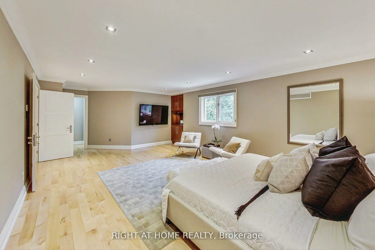 19, Cantex, Devonsleigh, Richmond Hill