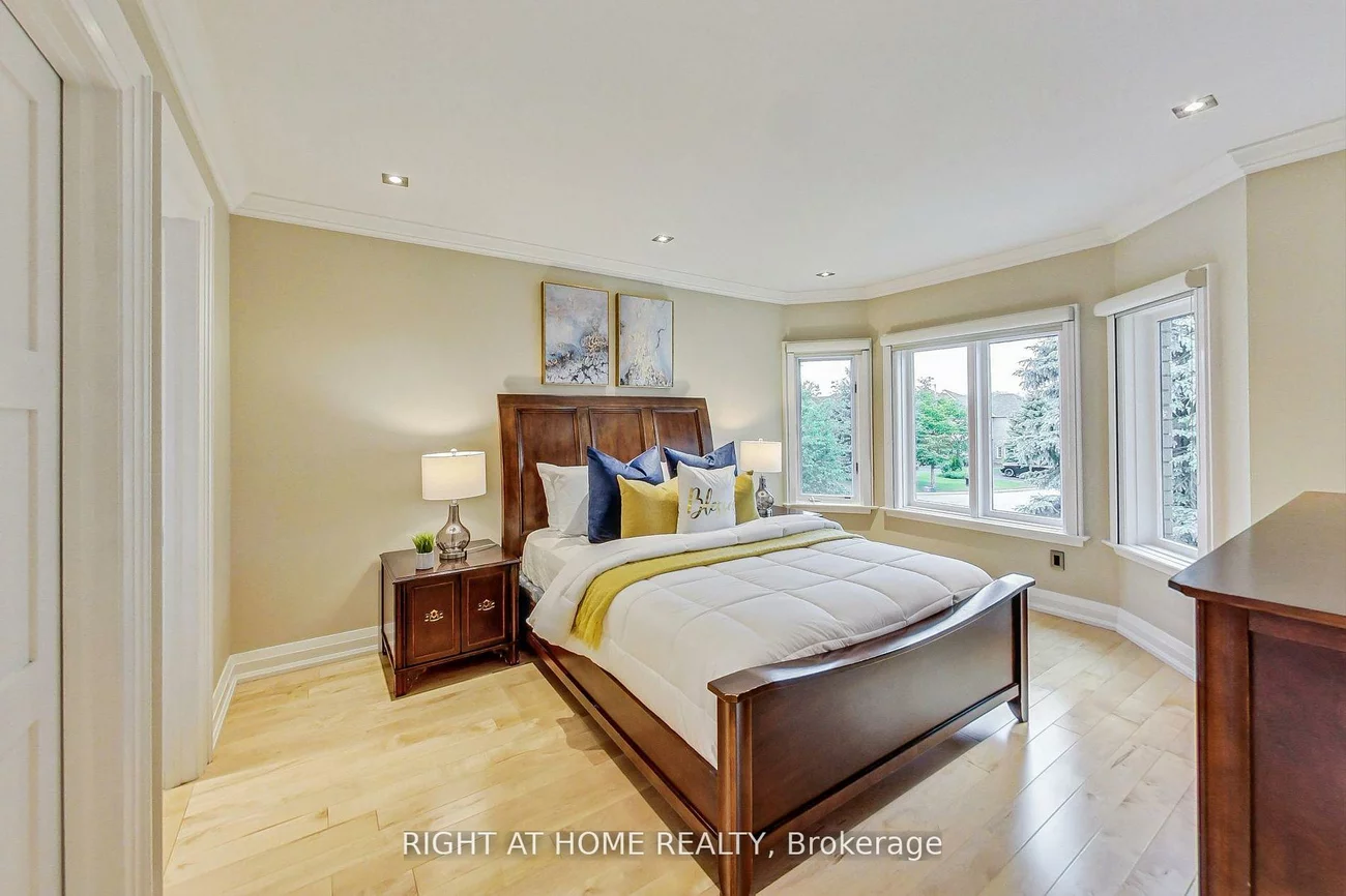 19, Cantex, Devonsleigh, Richmond Hill