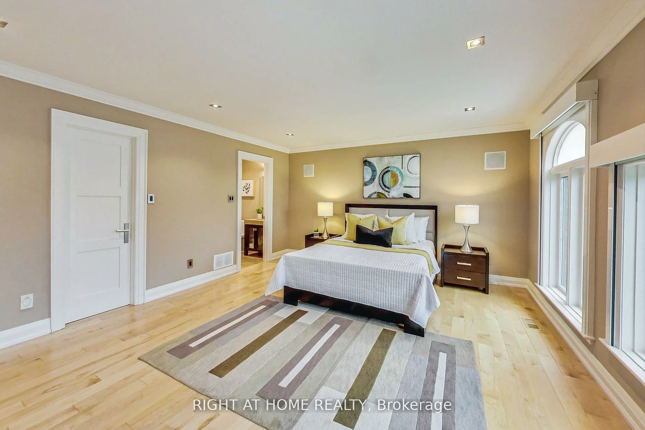19, Cantex, Devonsleigh, Richmond Hill