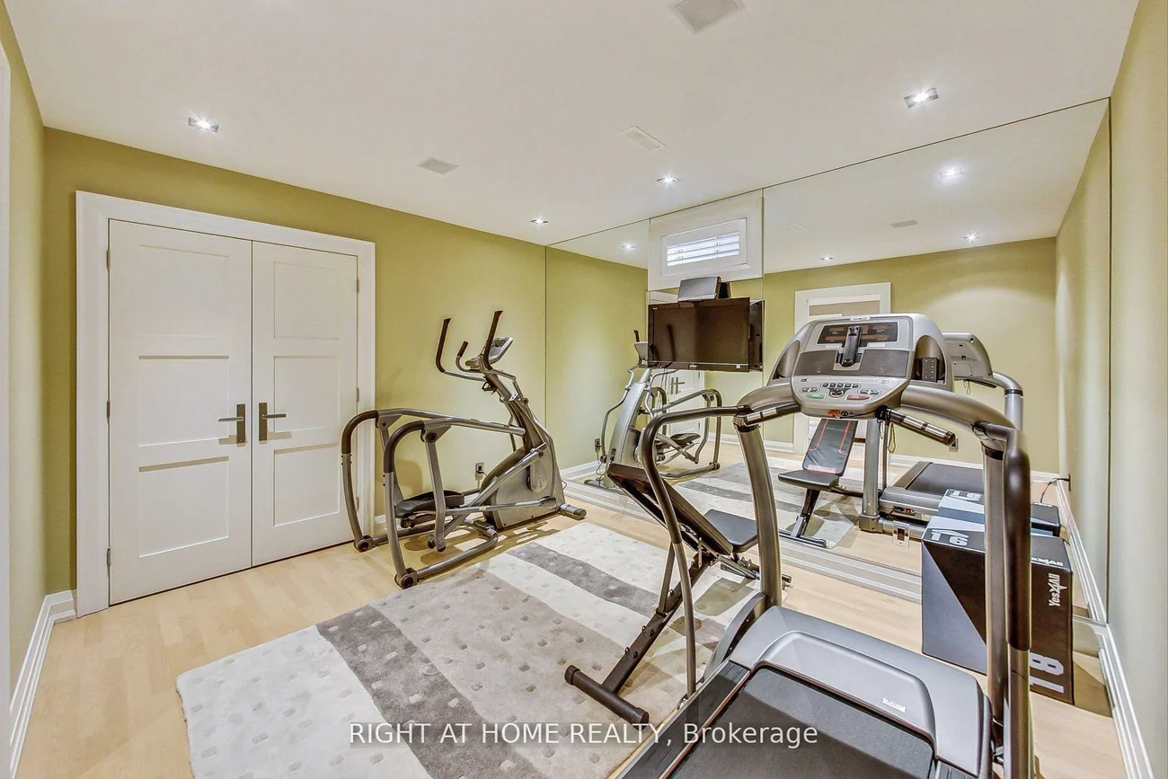 19, Cantex, Devonsleigh, Richmond Hill