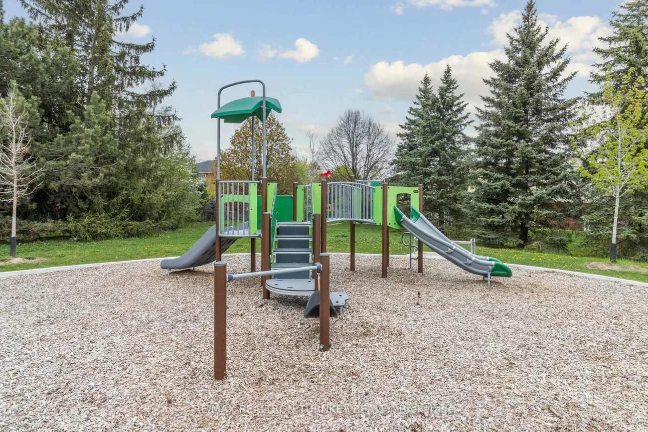 5, Keremeos, North Richvale, Richmond Hill
