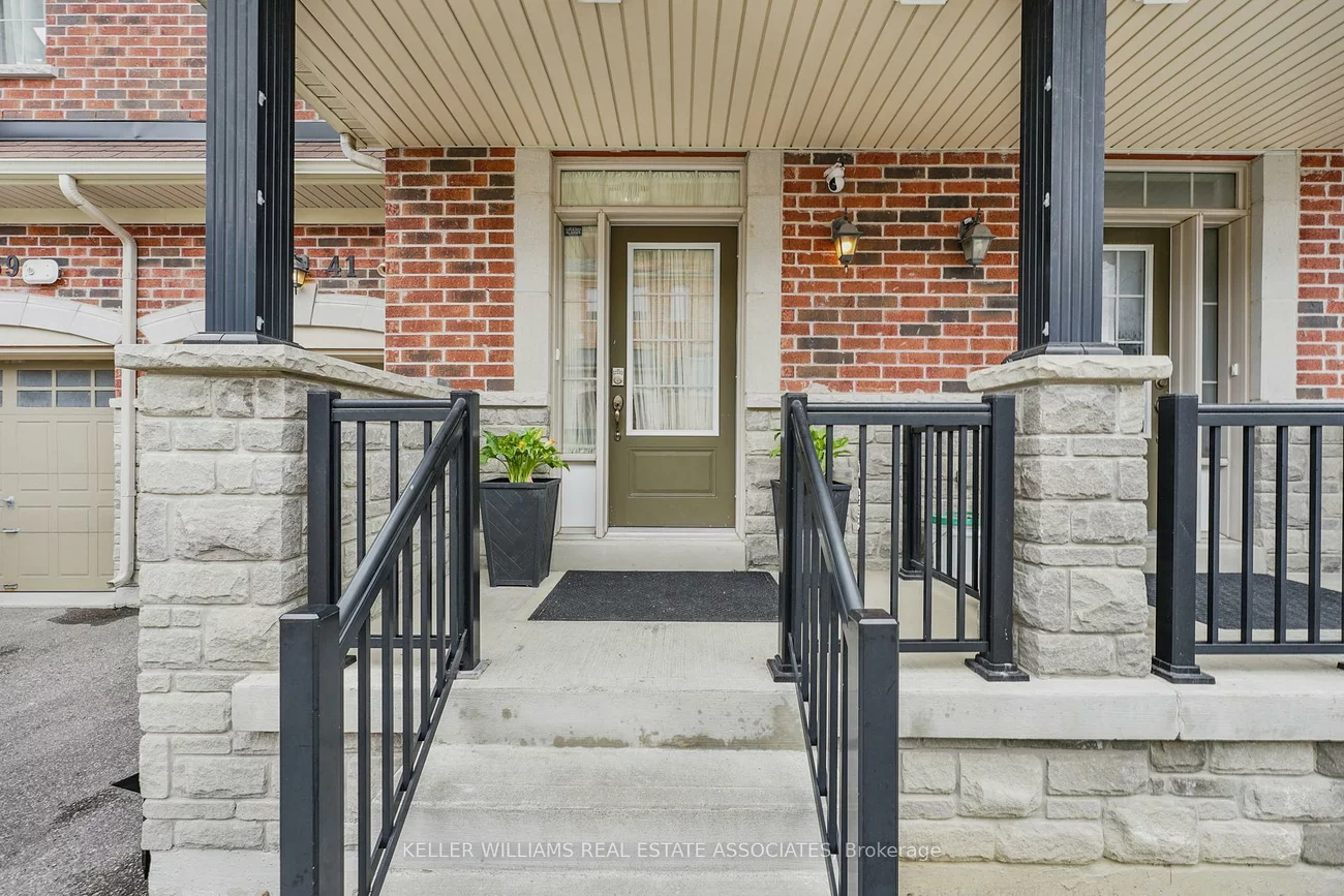41, Mazarine, Westbrook, Richmond Hill