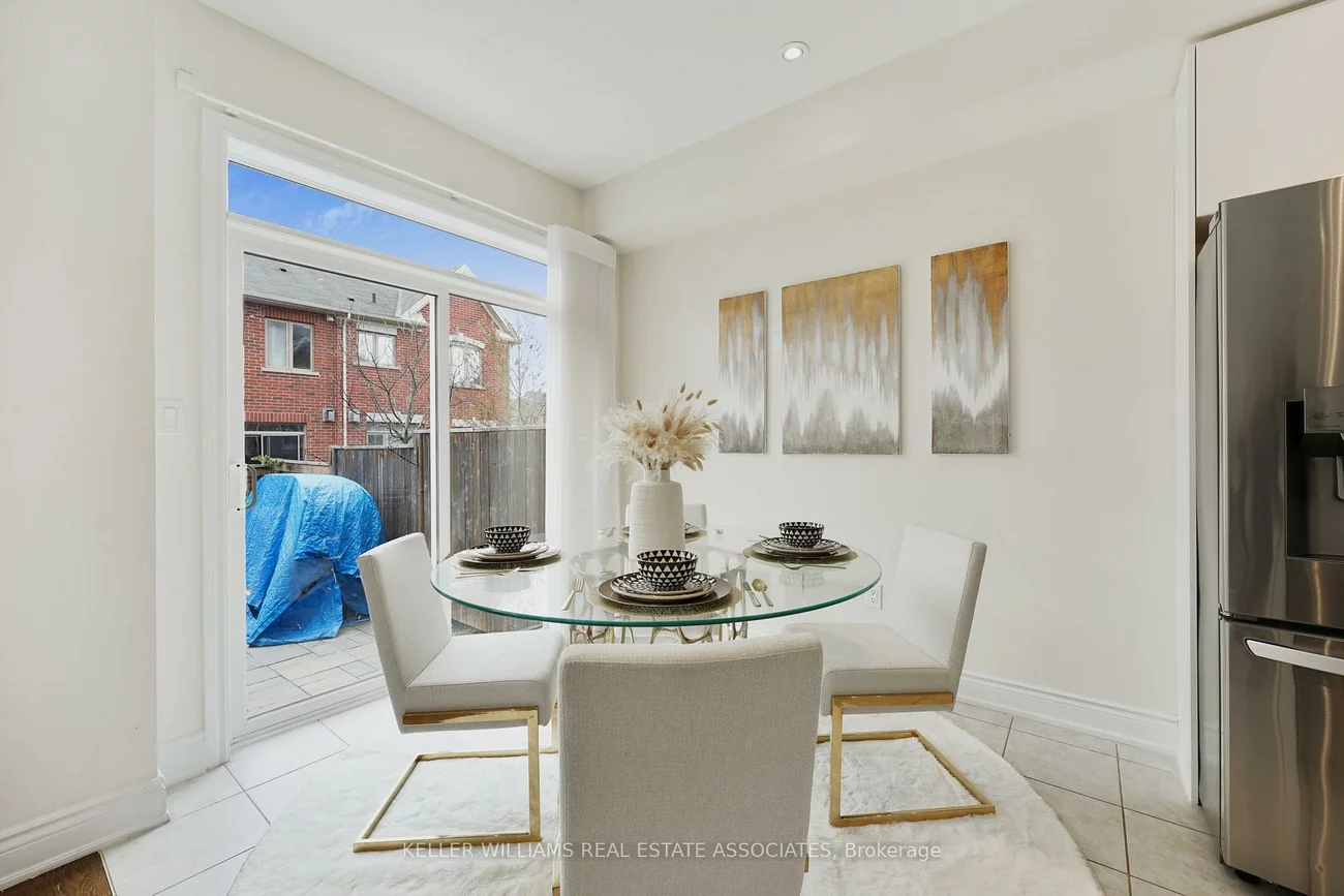 41, Mazarine, Westbrook, Richmond Hill