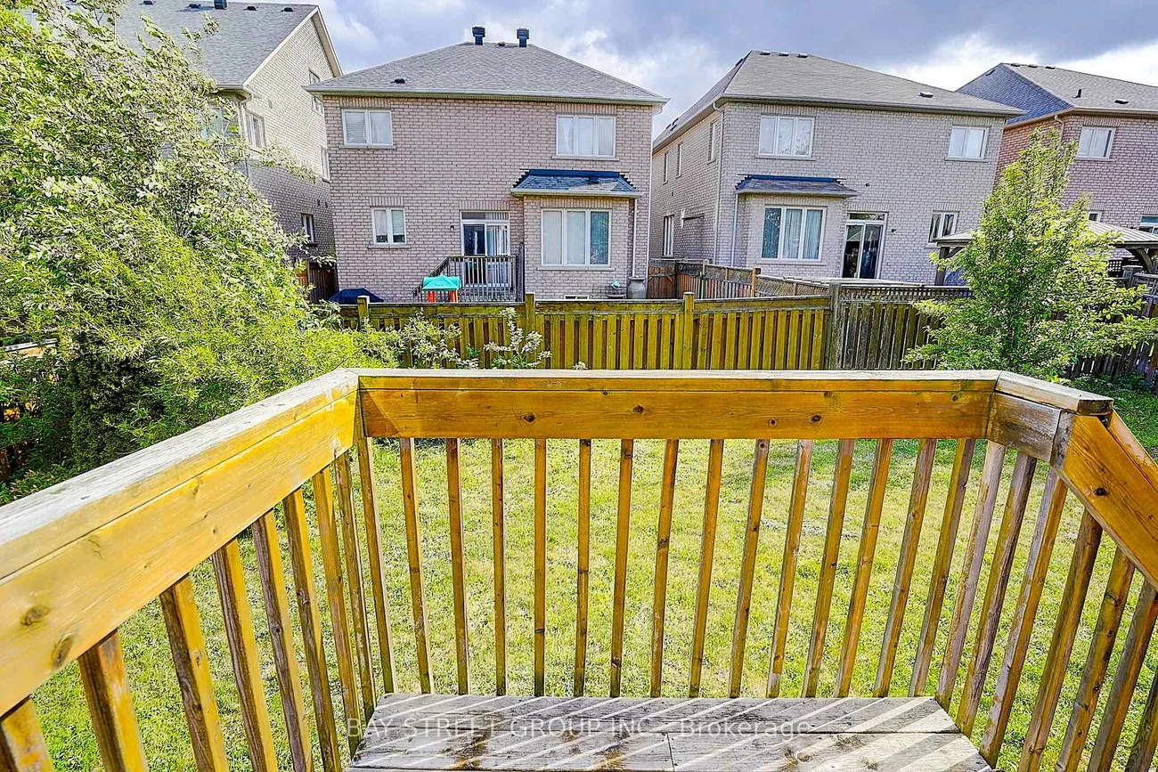 36, Shell, Rouge Woods, Richmond Hill
