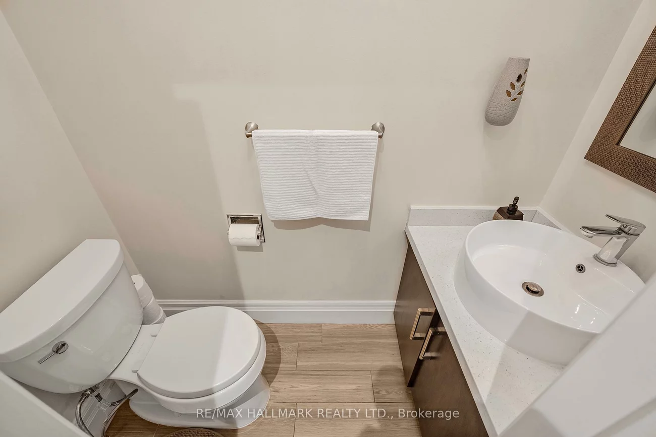 64, Ritva, North Richvale, Richmond Hill