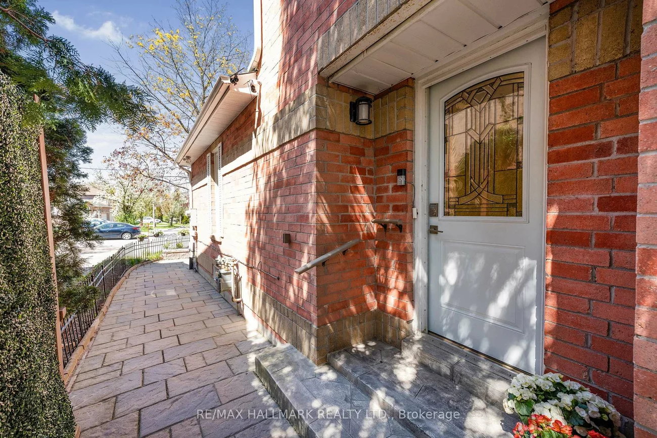 64, Ritva, North Richvale, Richmond Hill