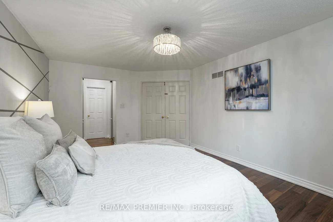 127, O'Connor, North Richvale, Richmond Hill