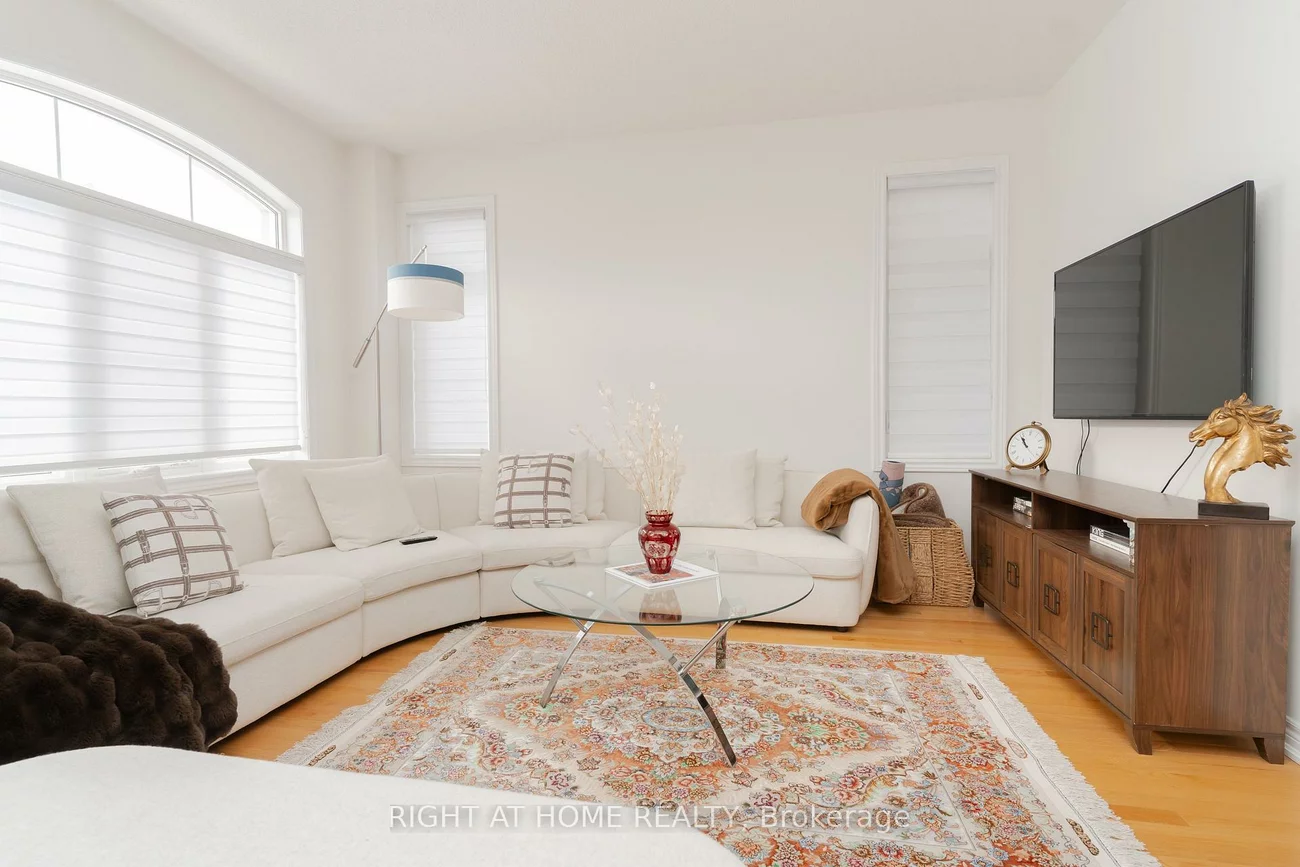 12, Globemaster, Oak Ridges, Richmond Hill
