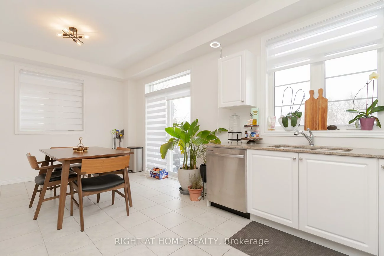12, Globemaster, Oak Ridges, Richmond Hill
