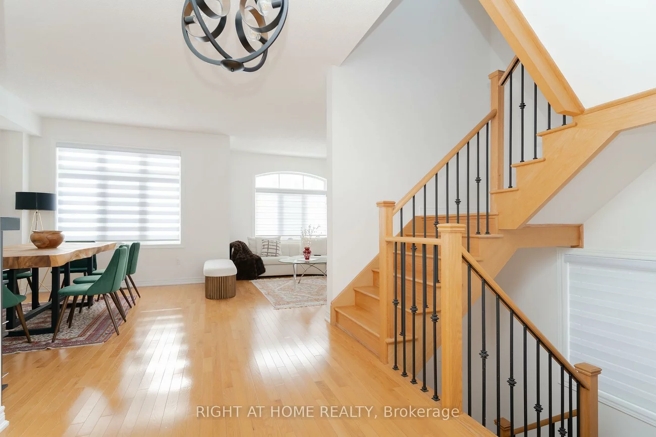12, Globemaster, Oak Ridges, Richmond Hill