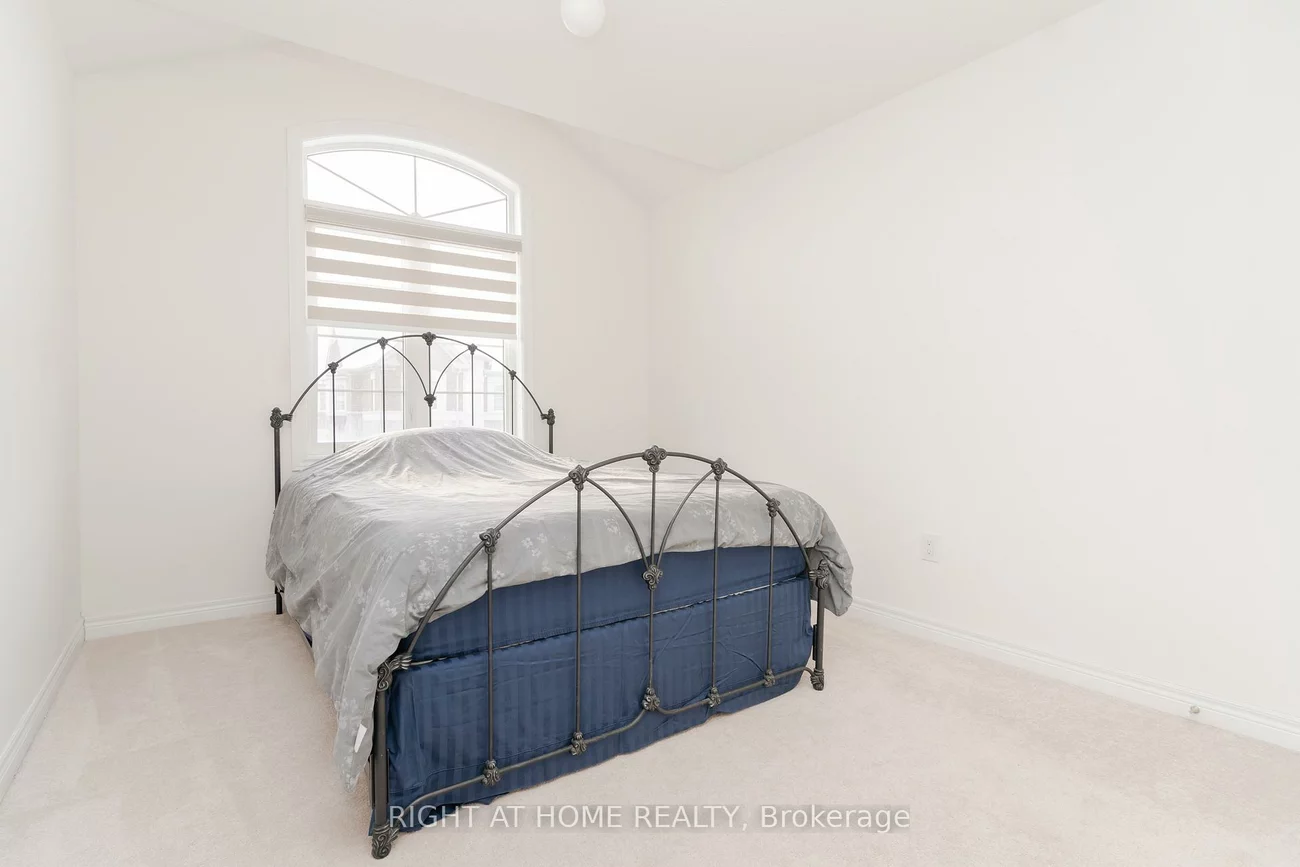 12, Globemaster, Oak Ridges, Richmond Hill