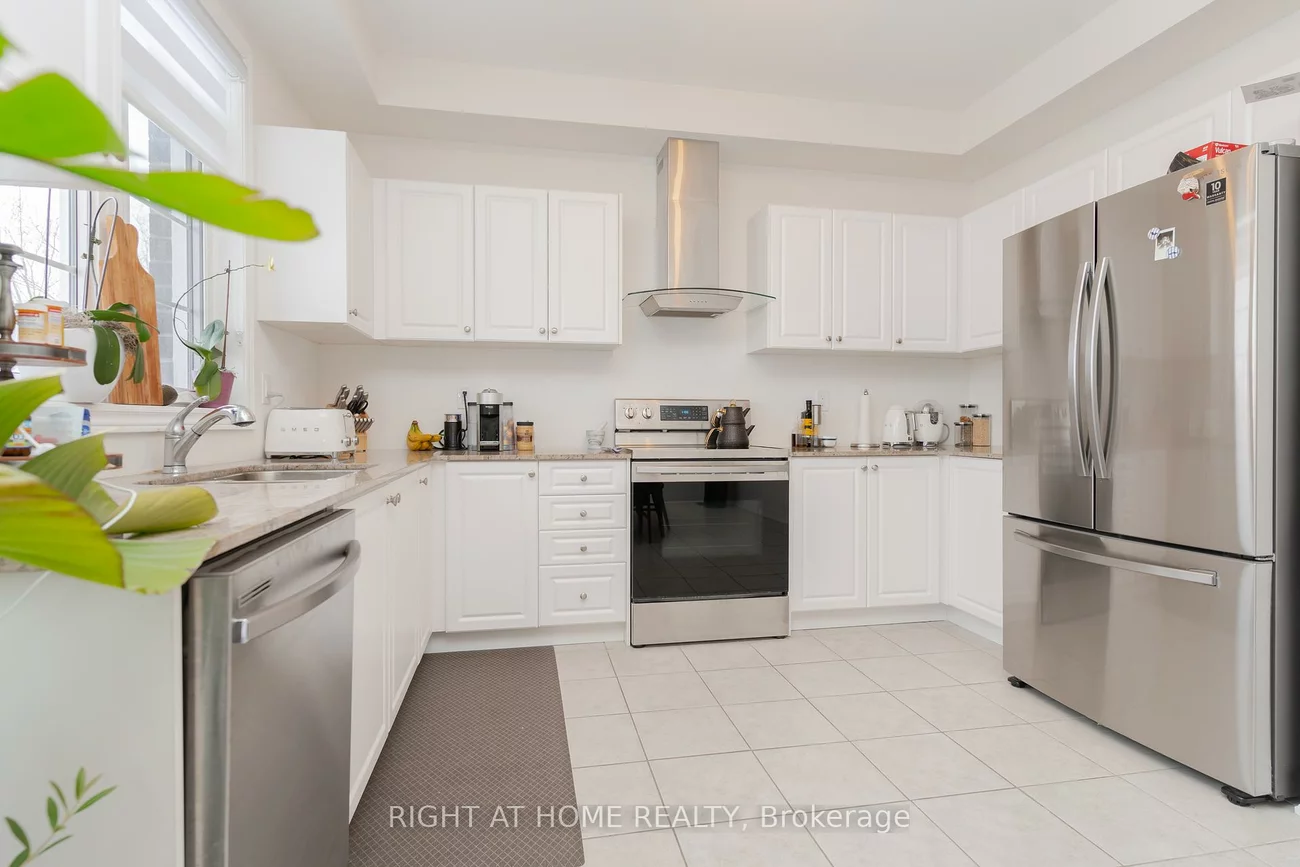 12, Globemaster, Oak Ridges, Richmond Hill