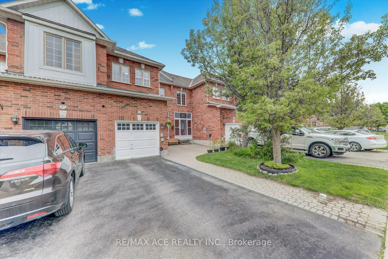 95, Angelica, Rouge Woods, Richmond Hill