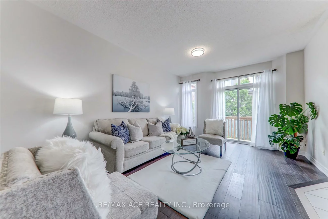 95, Angelica, Rouge Woods, Richmond Hill