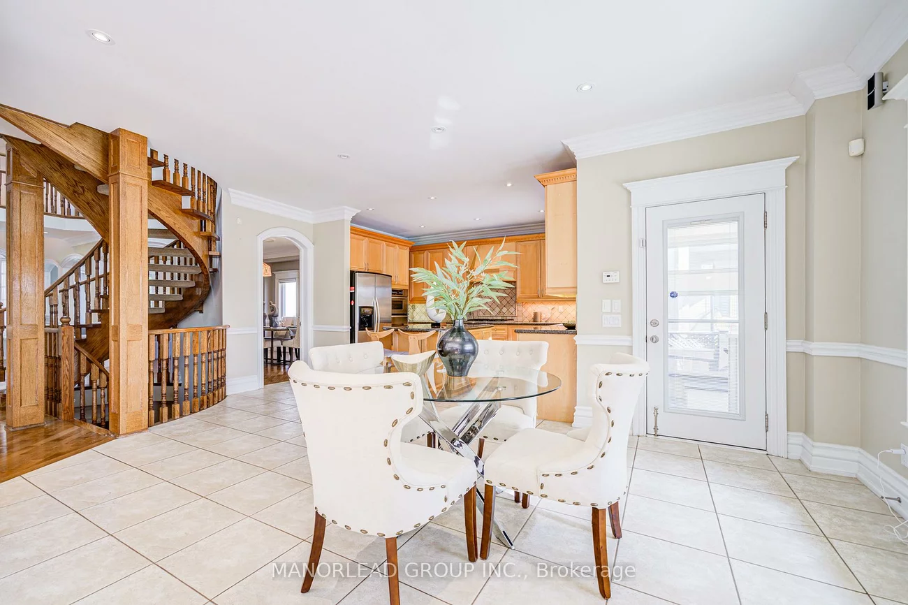7, Ormsby, Bayview Hill, Richmond Hill